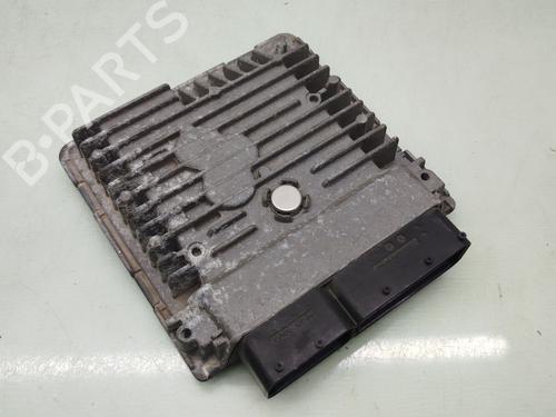 Used Engine control unit (ECU) VW GOLF VI (5K1) 1.6 TDI (105 hp) 32043556