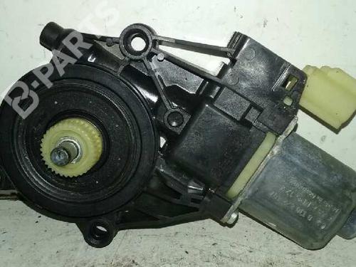 Right front window motor FORD FIESTA VI (CB1, CCN) 1.4 TDCi | BP1315425E20 