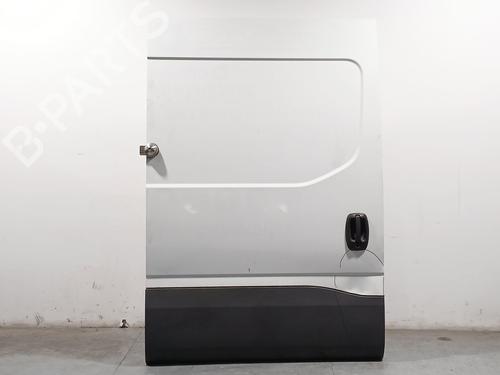 Porta lateral/correr direita Porta lateral/correr direita IVECO DAILY VI Van 35S16, 35C16, 40C16, 50C16, 70C16 (160 hp) 36037588 36037588