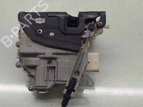 Front right lock SEAT LEON (1P1) 1.6 TDI | BP24804054C97 