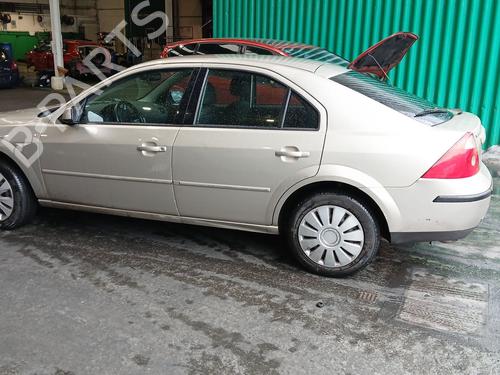 Right headlight FORD MONDEO III (B5Y) 2.0 TDCi | BP26518563C29 