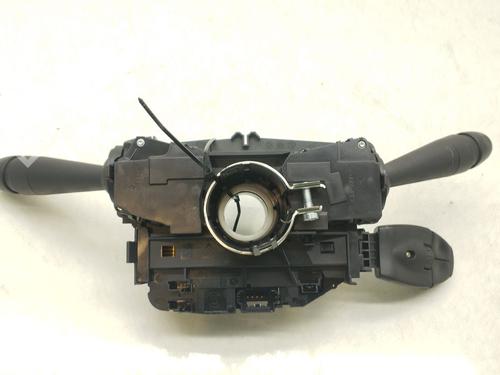 Headlight switch PEUGEOT 3008 II SUV (MC_, MR_, MJ_, M4_) 1.5 BlueHDi 130 | BP31833910I24 