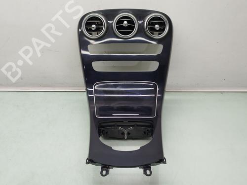 Used Middle console MERCEDES-BENZ C-CLASS T-Model (S205) C 220 BlueTEC / d (205.204) (170 hp) 30588296
