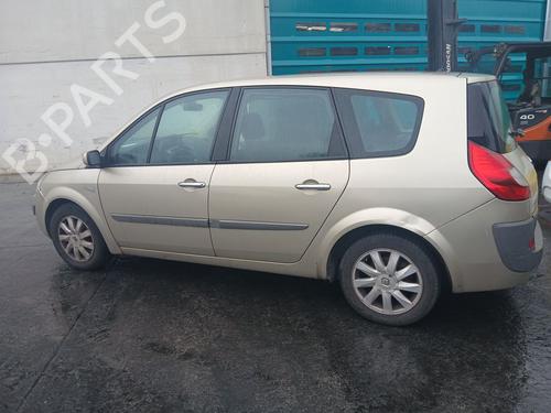 Front bumper RENAULT GRAND SCÉNIC II (JM0/1_) 1.9 dCi (JM14) | BP29823652C7