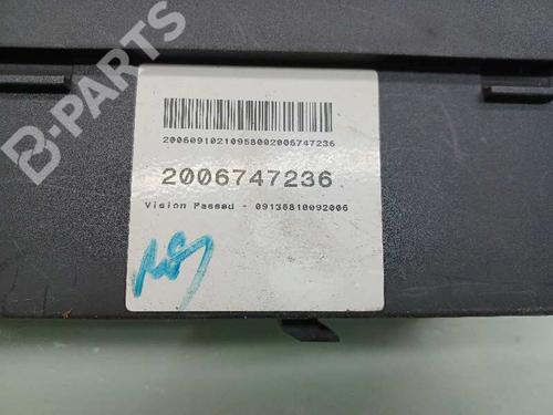 Fuse box LAND ROVER DISCOVERY III (L319) 2.7 TD 4x4 | BP11293323E1 