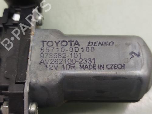 Front right window mechanism TOYOTA AURIS Estate (_E18_) 1.8 Hybrid (ZWE186_, ZWE186R, ZWE186H) | BP32066041C23