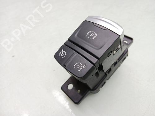 switch-renault-kadjar-ha_-hl_-2015-32508171 main image