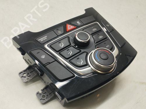 Climate control HYUNDAI i30 Estate (GD) 1.6 CRDi | BP32023126I5