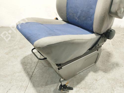 Left front seat VW TRANSPORTER T4 Bus (70B, 70C, 7DB, 7DK, 70J, 70K, 7DC, 7DJ) 2.5 TDI | BP29544779C15 
