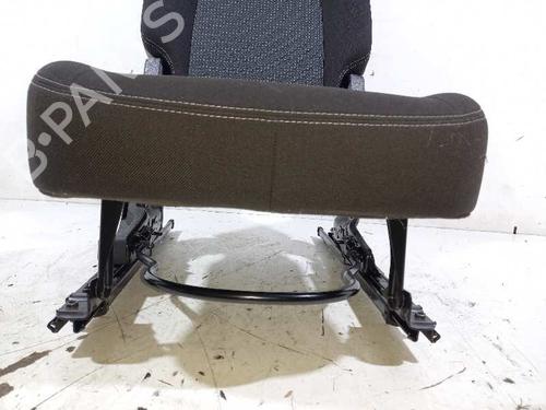 Rear seat PEUGEOT 5008 (0U_, 0E_) 1.6 HDi | BP12265232C17