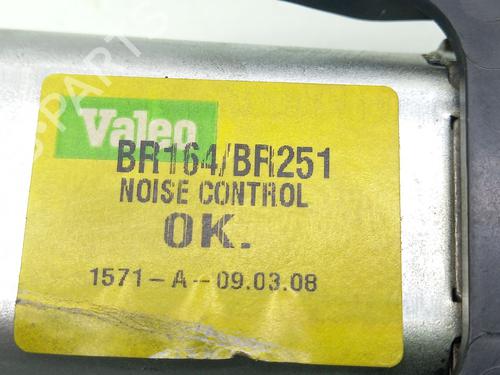 Rear wiper motor MERCEDES-BENZ R-CLASS (W251, V251) R 350 CDI 4-matic (251.124, 251.125) | BP17322233M102 