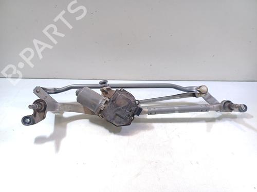 Used Front windshield wiper arm Front windshield wiper arm LAND ROVER RANGE ROVER SPORT II (L494) 5.0 SCV8 4x4 (575 hp) 34448590 34448590