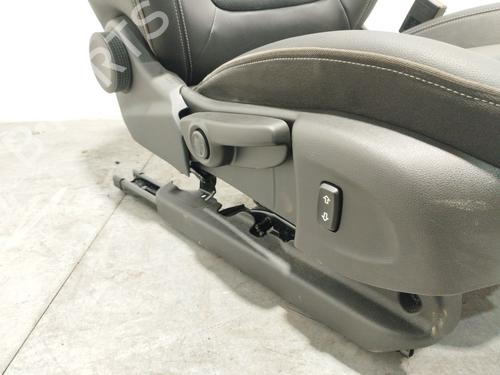 Seats set OPEL INSIGNIA B Grand Sport (Z18) 2.0 CDTi (68) | BP29562160C78 