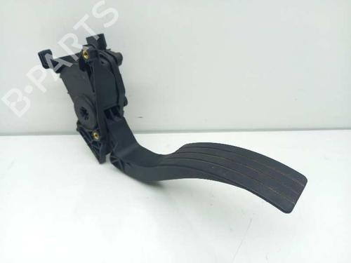 Pedal RENAULT CLIO IV Grandtour (KH_) 1.5 dCi 90 (KHN3, KHN4) (90 hp) 13882562