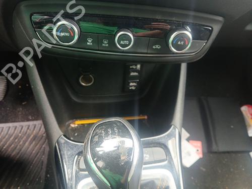 Left front window switch OPEL CROSSLAND X / CROSSLAND (P17, P2QO) 1.2 (75) | BP37239369I27 - Image 18
