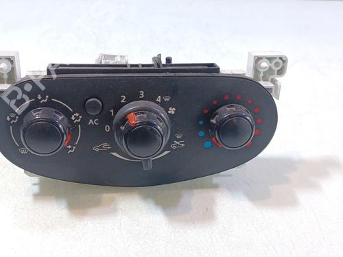 Used Climate control DACIA DOKKER Box Body/MPV 1.5 dCi 75 / Blue dCi 75 (FEJW, FEAH) (75 hp) 30701564