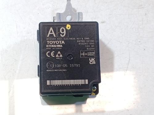 Electronic module TOYOTA COROLLA Hatchback (_E21_, _EA1_, _EH1_) 1.8 Hybrid (ZWE211) | BP38414897M83 - Image 3