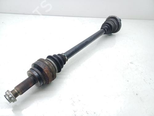 Used Right rear driveshaft BMW X5 (E70) 3.0 d (235 hp) 18013324