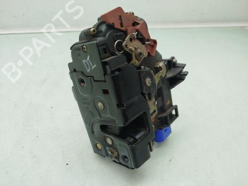Used Front left lock VW TOUAREG (7LA, 7L6, 7L7) [2002-2013]  21046096