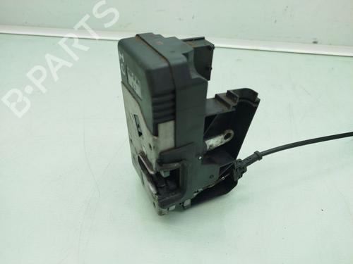 Used Front left lock RENAULT TRAFIC II Bus (JL) 1.9 dCI 80 (JL0B) (82 hp) 20137284