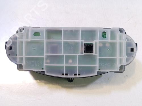 Climate control TOYOTA YARIS (_P13_) 1.4 D (NLP130_, NLP130) | BP29544558I5 