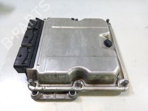 Used Engine control unit (ECU) OPEL VIVARO A Bus (X83) 1.9 DI (F7, J7, A07) (80 hp) 20687408