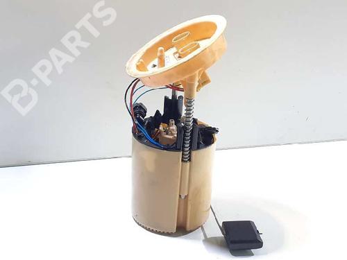 Used Fuel pump BMW X1 (E84) sDrive 20 d (177 hp) 6829321