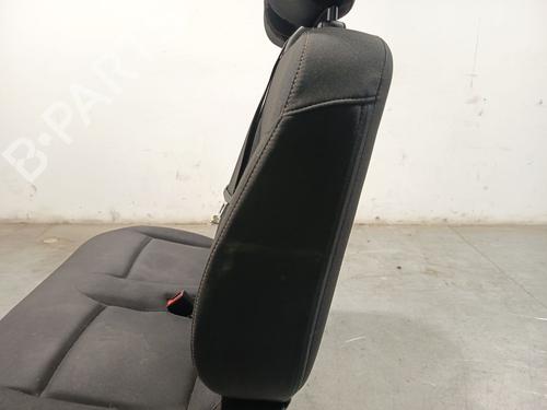 Right front seat RENAULT TRAFIC III Bus (JG_) 1.6 dCi 125 (JGMH) | BP40107104C16 - Image 10