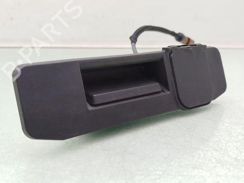 Used Tailgate handle Tailgate handle MERCEDES-BENZ GLA (H247) GLA 220 d 4-matic (247.715) (190 hp) 35979825 35979825