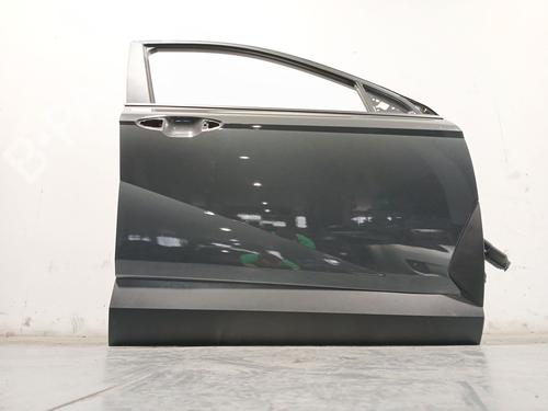 Used Right front door Right front door HYUNDAI KONA (SX2) 1.6 GDi Hybrid (129 hp) 40009563 40009563