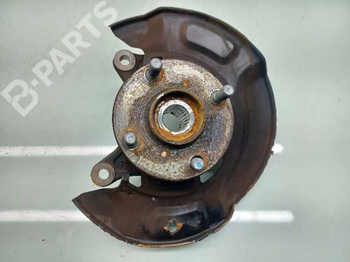 Used Left front steering knuckle Left front steering knuckle TOYOTA YARIS (_P13_) 1.5 Hybrid (NHP130_, NHP130) (101 hp) 11022867 11022867