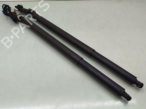 Used Tailgate lift support MERCEDES-BENZ B-CLASS Sports Tourer (W247) B 200 d (247.012) (150 hp) 26567054