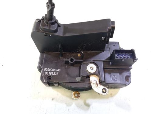 Used Front left lock OPEL VIVARO A Van (X83) 2.5 CDTI (F7) (114 hp) 26600962