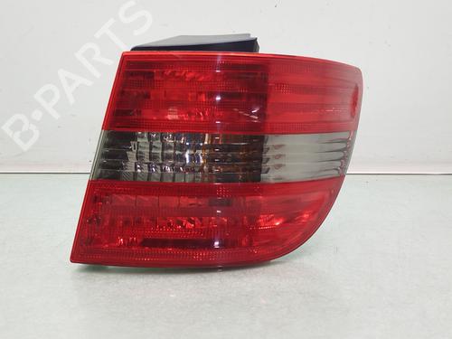 Used Right taillight Right taillight MERCEDES-BENZ B-CLASS Sports Tourer (W245) B 180 CDI (245.207) (109 hp) 33826025 33826025