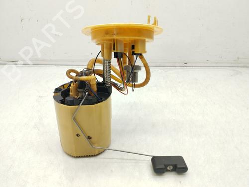 Used Fuel pump Fuel pump AUDI A4 B8 (8K2) 2.0 TDI quattro (190 hp) 32090955 32090955