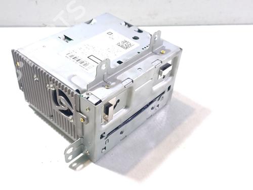 Used Radio Radio OPEL MERIVA B MPV (S10) 1.6 CDTI (75) (110 hp) 32732815 32732815