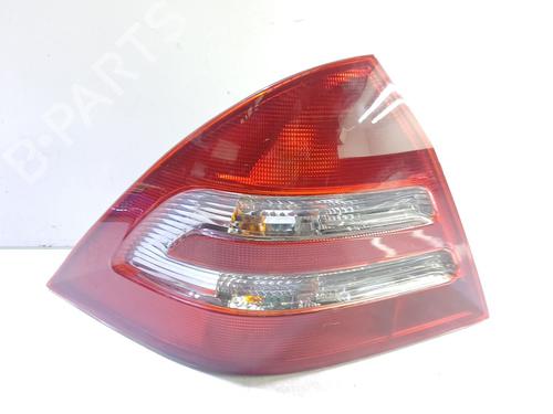 Left taillight MERCEDES-BENZ C-CLASS (W203) C 180 Kompressor (203.046) | BP26989980C34 