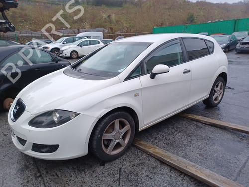Left front window switch SEAT LEON (1P1) 1.9 TDI | BP17710234I27 