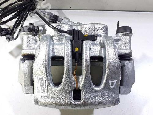 Used Right front brake caliper MERCEDES-BENZ V-CLASS (W447) [2014-2025]  11560540