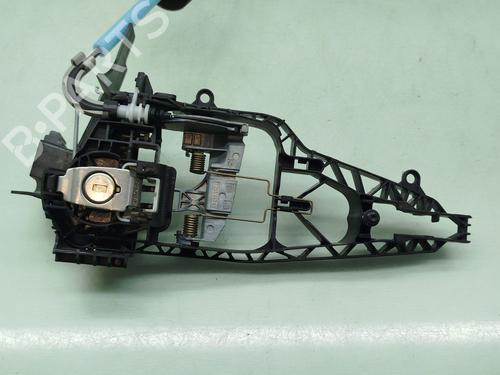 Used Front left exterior door handle MINI MINI COUNTRYMAN (F60) One (102 hp) 30277044