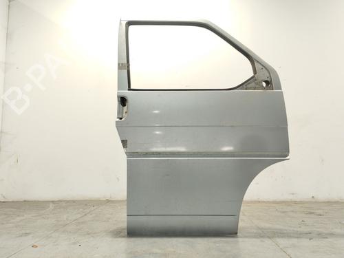 Dør højre fortil VW TRANSPORTER T4 Bus (70B, 70C, 7DB, 7DK, 70J, 70K, 7DC, 7DJ) 2.5 TDI (102 hp) 29463748