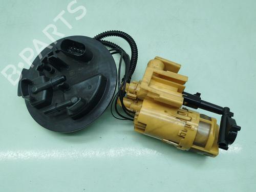 Used Fuel pump Fuel pump MERCEDES-BENZ C-CLASS T-Model (S205) C 220 BlueTEC / d (205.204) (170 hp) 34715542 34715542