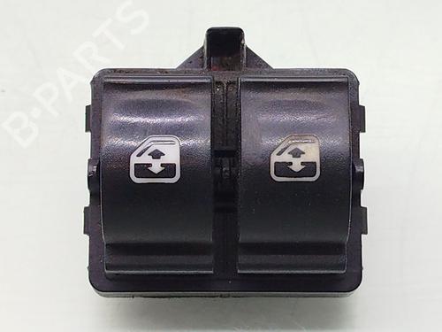 venstre-foran-elrute-bryter-iveco-daily-iv-platformchassis-2006-2007-2008-2009-2010-2011-2012-32165345 main image