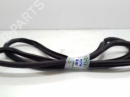 Used Rubber door seal MERCEDES-BENZ VITO Mixto (Double Cabin) (W447) [2014-2025]  14307446