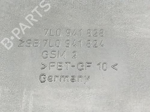 Fuse box VW TOUAREG (7LA, 7L6, 7L7) 3.0 V6 TDI | BP32197770E1