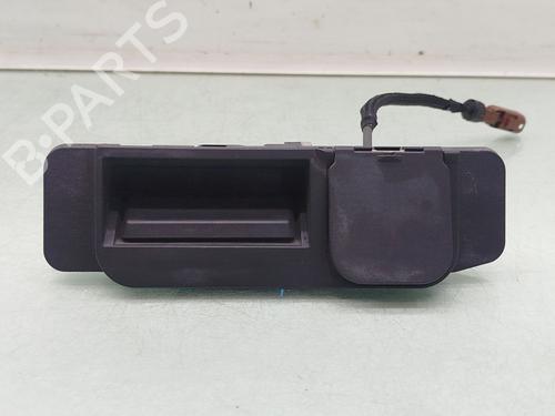 Used Tailgate handle Tailgate handle 33027502 33027502