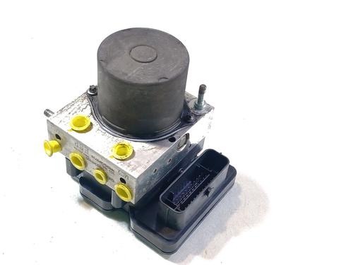 Used ABS pump IVECO DAILY VI Van 35S16, 35C16, 40C16, 50C16, 70C16 (160 hp) 30399359