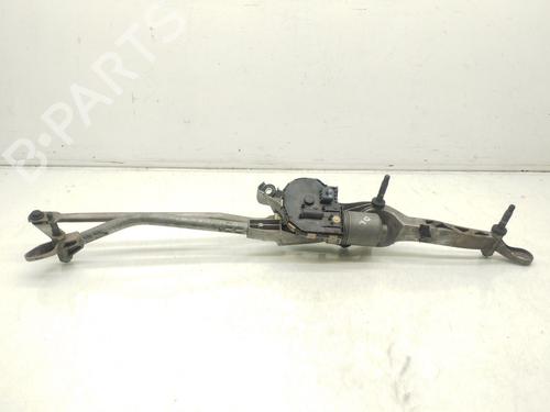 front-windshield-wiper-arm-mercedes-benz-e-class-w212-2009-2010-2011-2012-2013-2014-2015-2016-36040189 main image