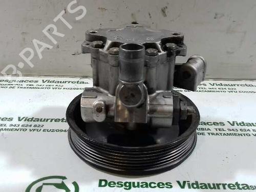 Used Steering pump MERCEDES-BENZ VITO Van (W638) [1997-2003]  1307583