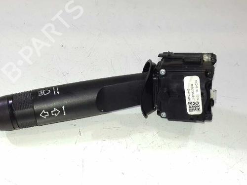 Used Steering column stalk OPEL MERIVA B MPV (S10) 1.3 CDTI (75) (95 hp) 5885629